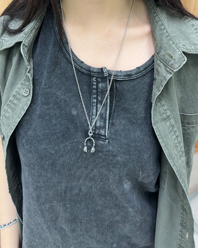SATIIIZ（サティーズ）の「Headphone pendant chain necklace（Accessories）」