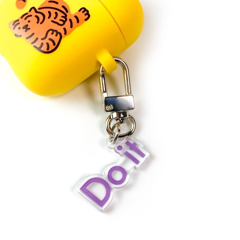 DO IT TYPOGRAPHY KEY RING
