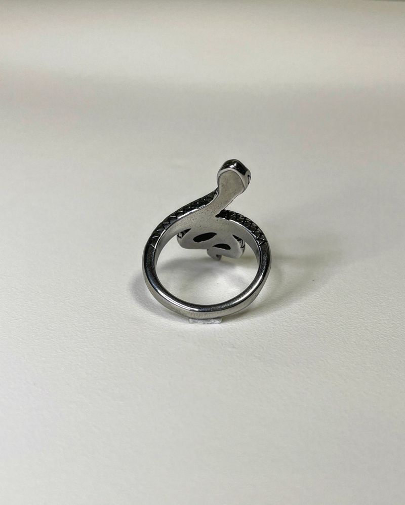 snake point ring