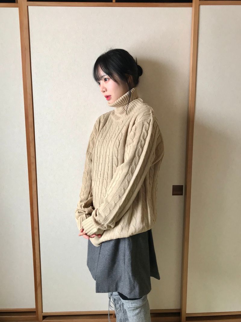 Spell skirt
