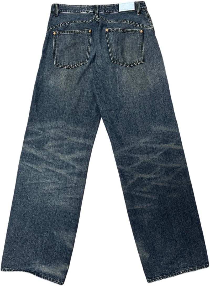 washing wide denim pants