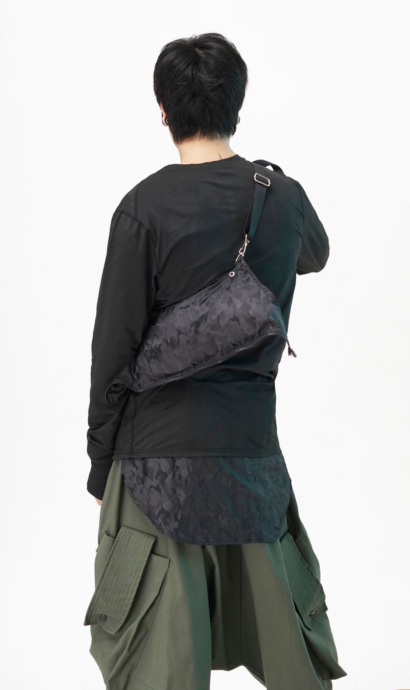 ARCADE L-SLEEVE