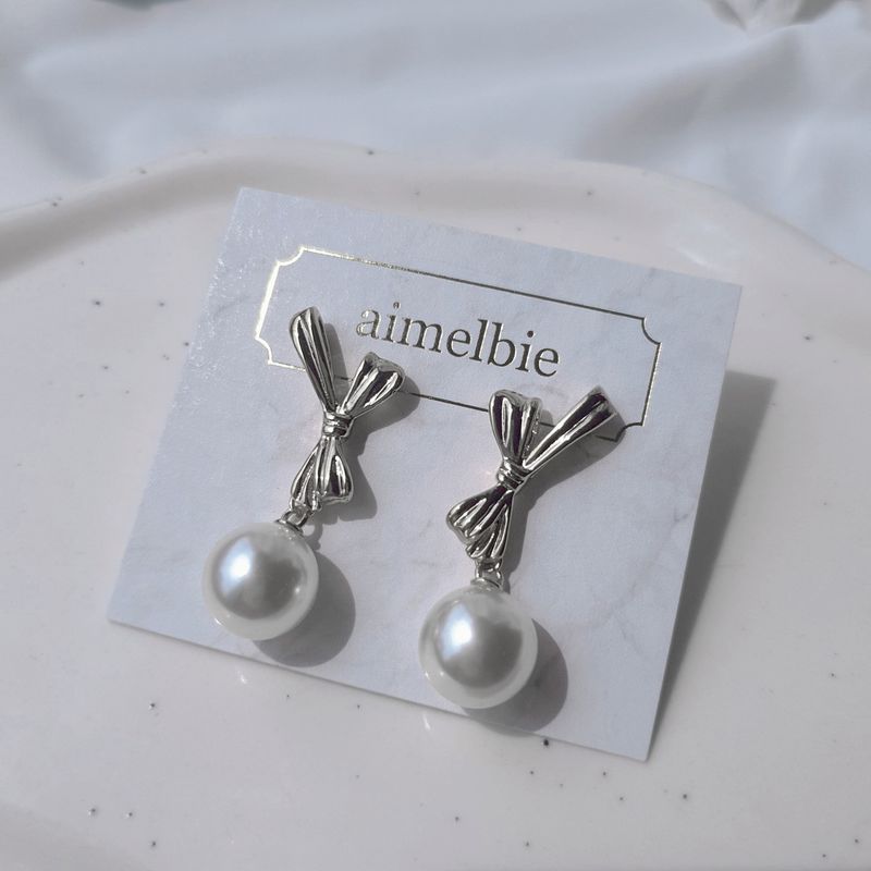 [Red Velvet Seulgi, KISS OF LIFE Belle Piercing] Dalia Ribbon and Pearl Piercing - Silver Color