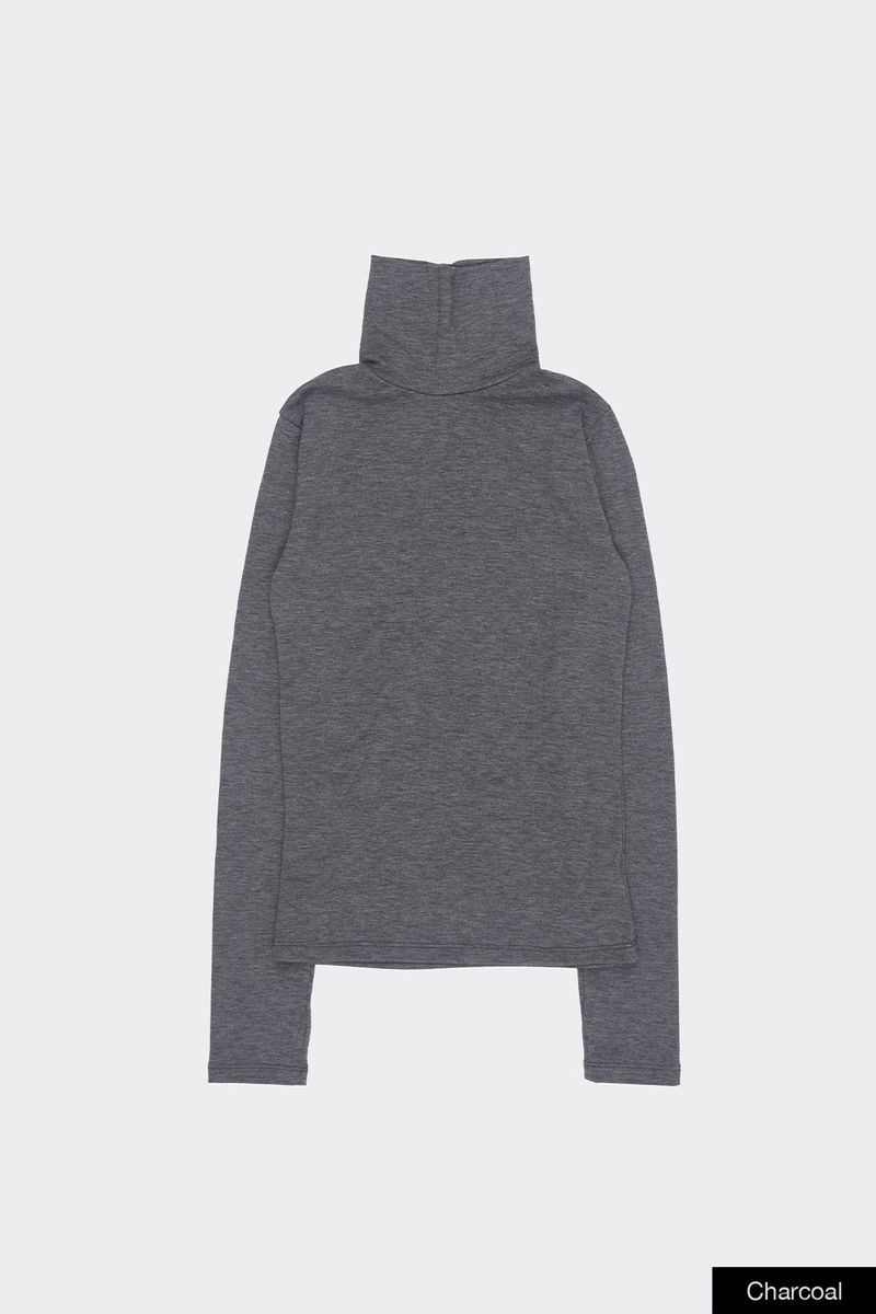 Youth basic fleece turtle-neck T-shirt