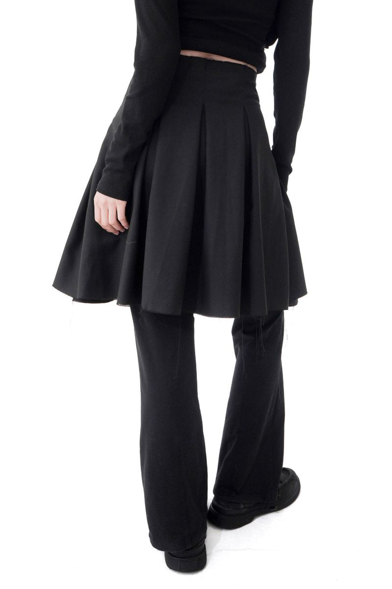  UNTAMED PLEATS SKIRT