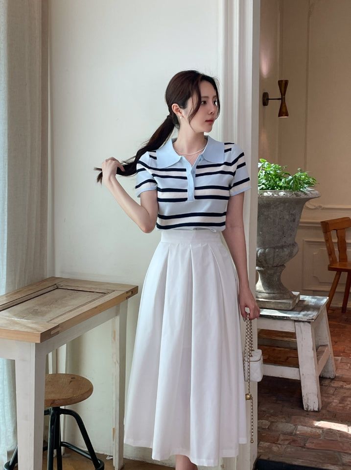 Oldin Stripe Collar Short Sleeve Knit