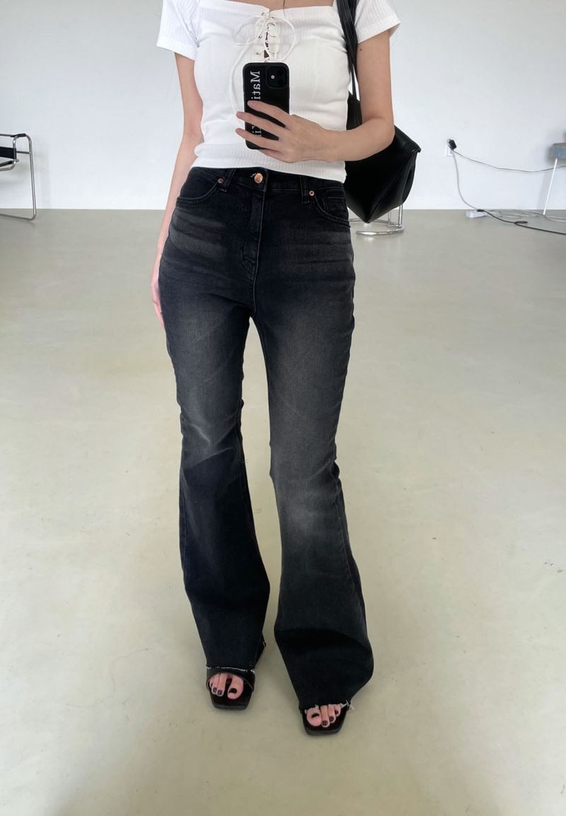 Kitten（キッテン）の「Grain Bootcut Pants（Pants）」