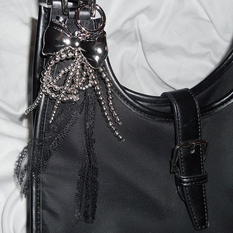 Black frill ribbon keyring