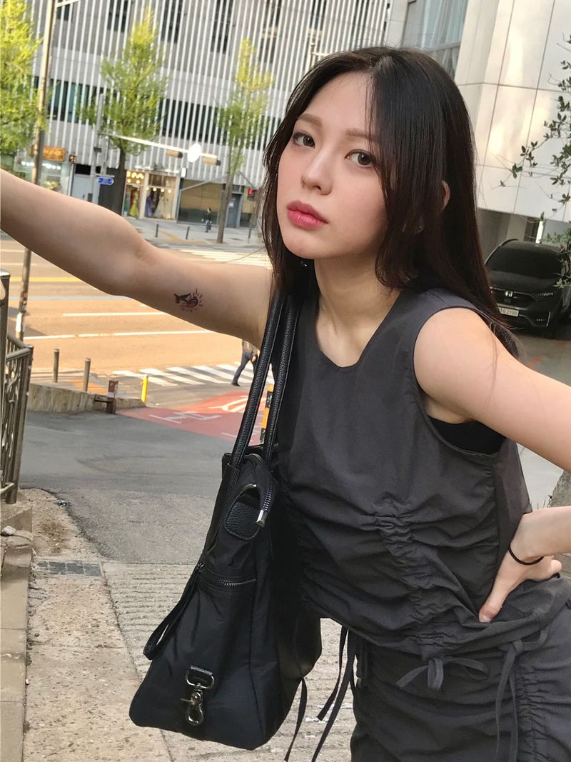 Lovech set up sleeveless