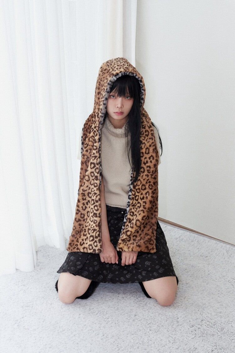 Leopard reversible hood muffler (brown)