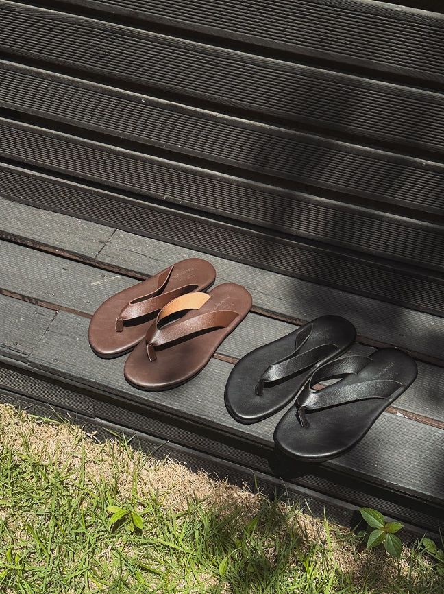 Lobby Slider Leather Slippers