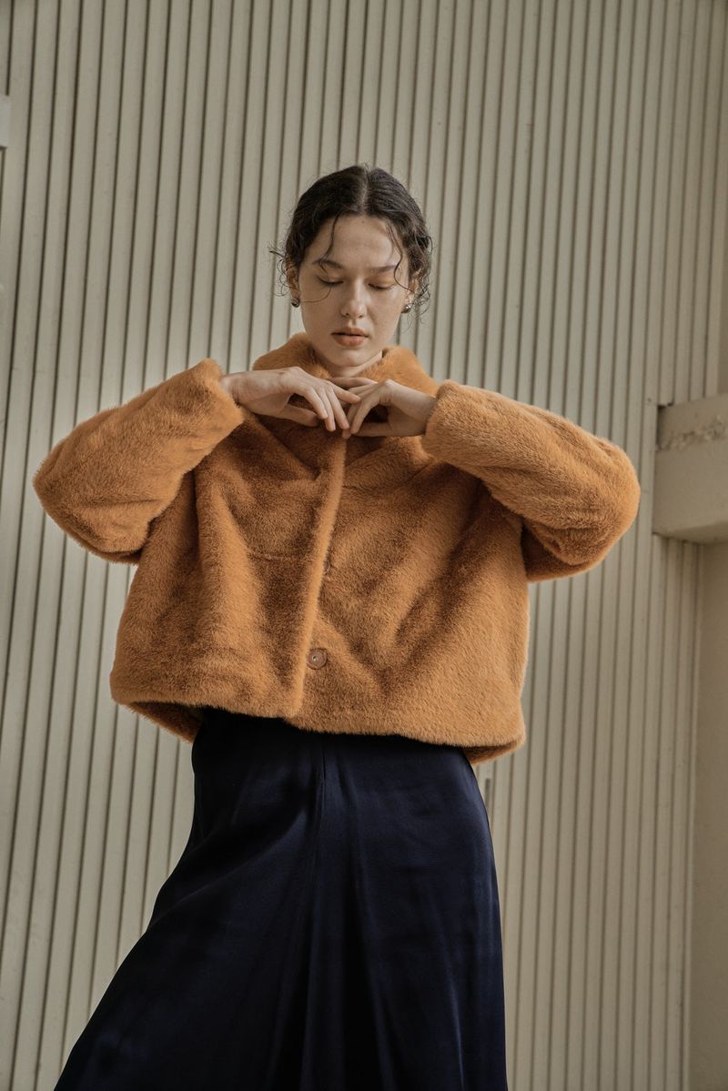 FAKE FUR SHORT COAT_ORANGE
