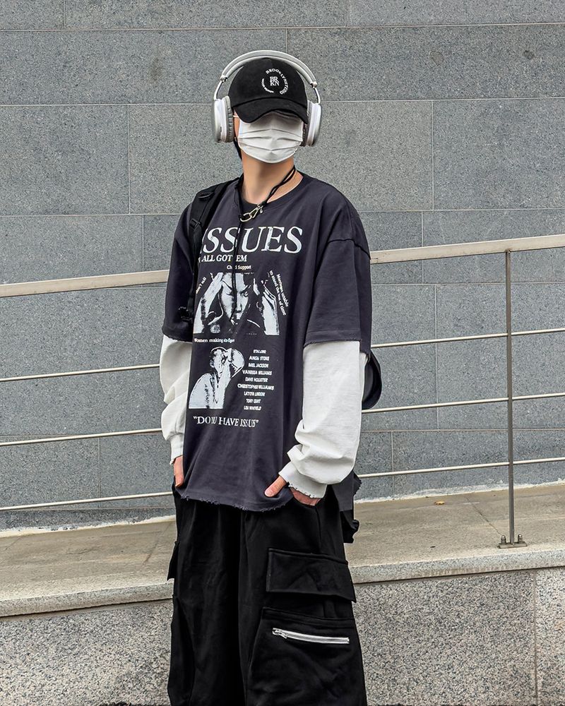 Issue Layered Color-Blocked Oversized Long Sleeve