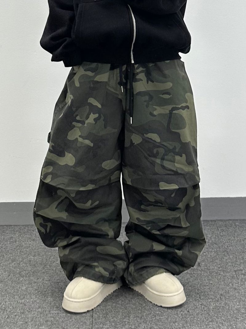 カモルナカーペンターパンツ