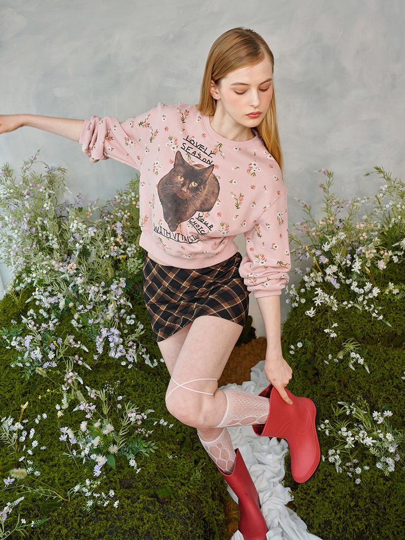 Flower Cat Lettering Sweatshirt (Pink)