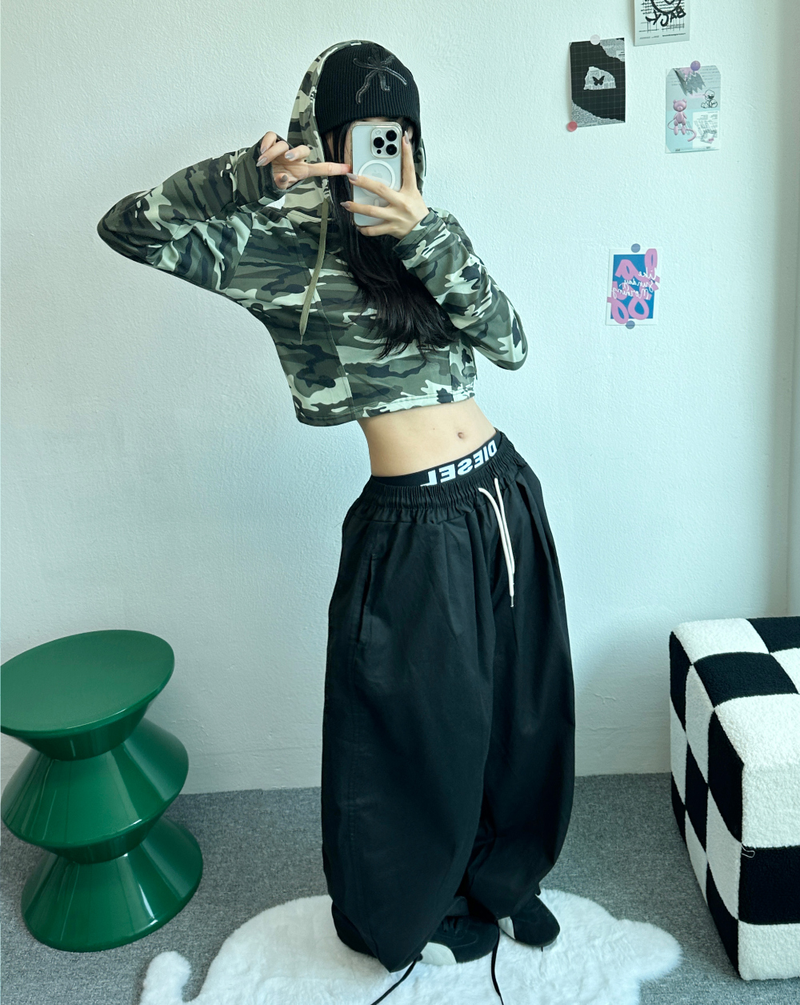 CROP MILITARY HOODIE💚🖤