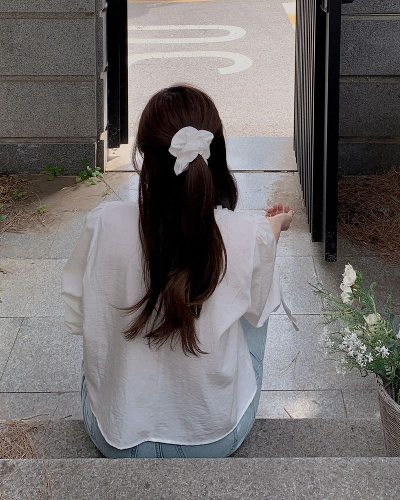 Lillion hair tie