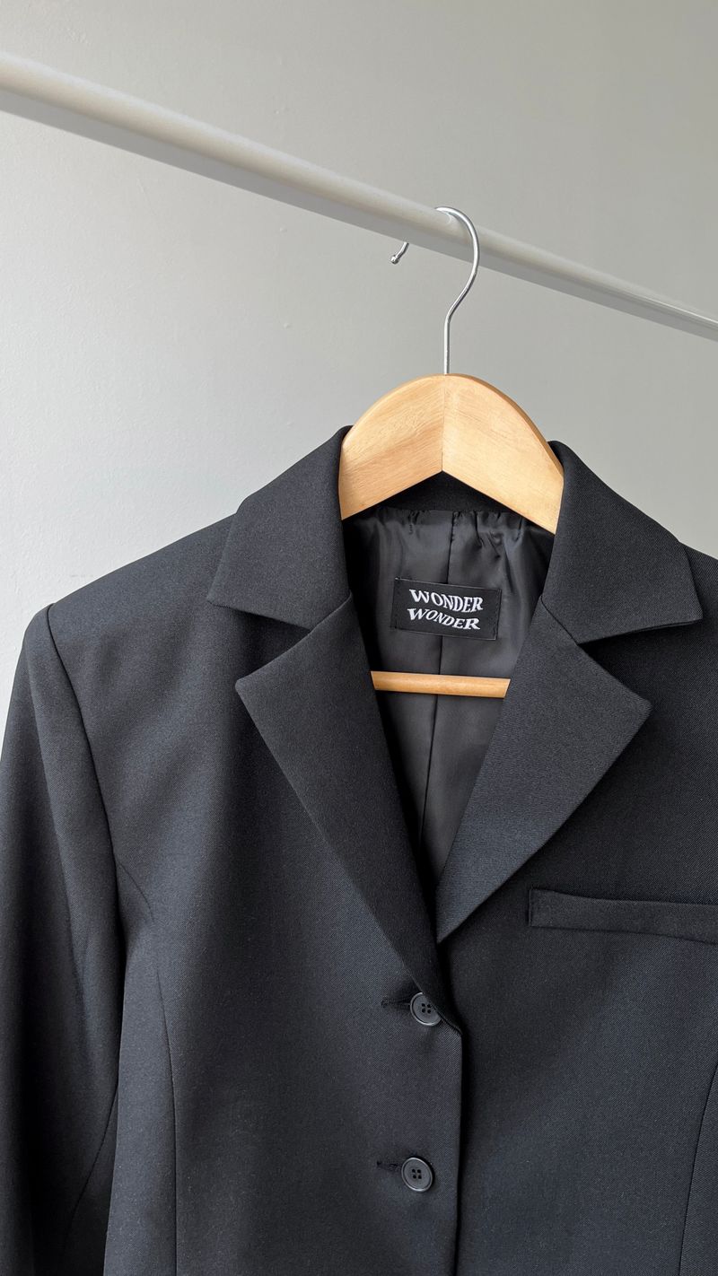 WONDER WONDER（ワンダーワンダー）の「[MADE] Eris Two Button Crop Minimal Blazer Short Jacket（Jackets/Outerwear）」