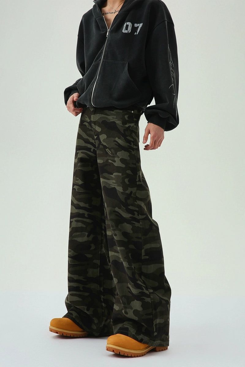 TURNTIDE（ ターンタイド）の「Vintage Camo Denim Cargo Pants（Pants）」