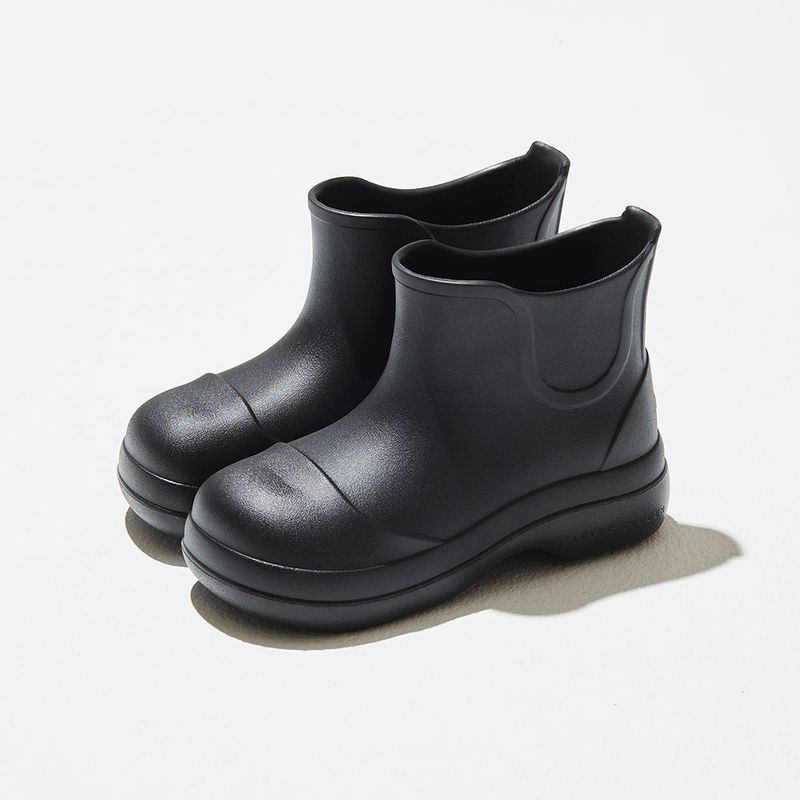 CLCL（シーエルシーエル）の「Sunday Afternoon Rain Boots - Midnight Black（Shoes）」