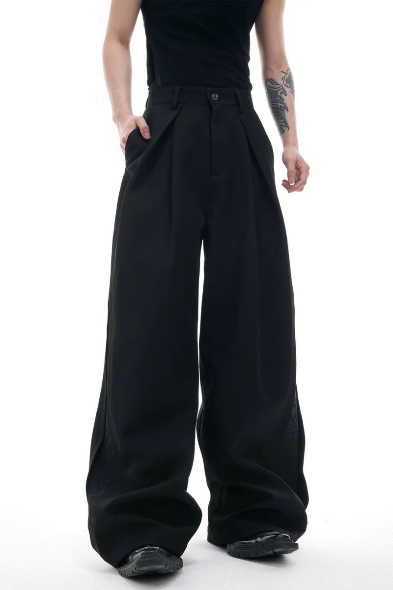 Embroidered Pleated Vintage Trousers