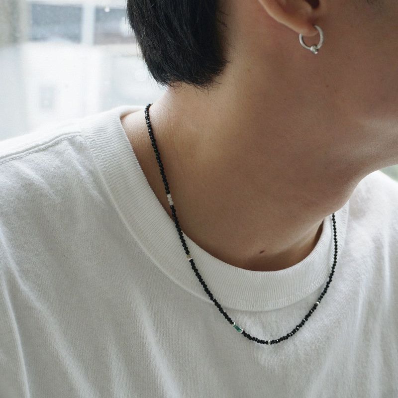 GLITTER NECKLACE BLACK (M)