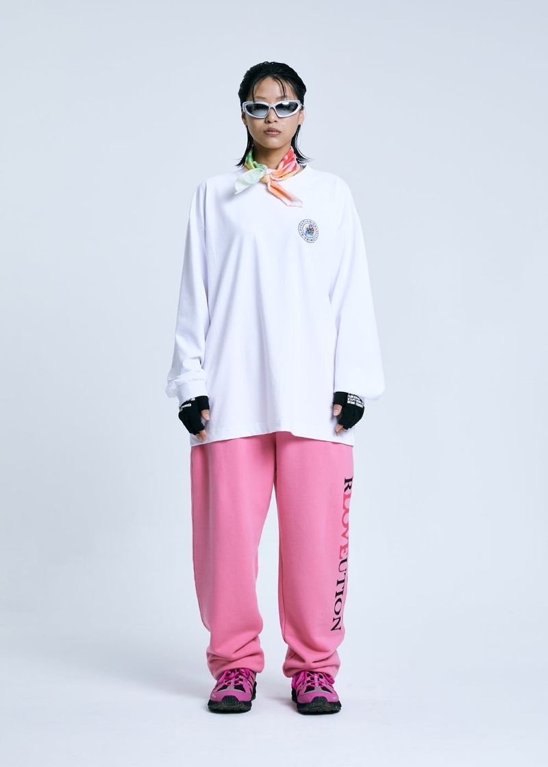 GRAFFITIONMIND（グラフィティオンマインド）の「EMBLEM LONG SLEEVE T-SHIRT_WHITE（Tops）」