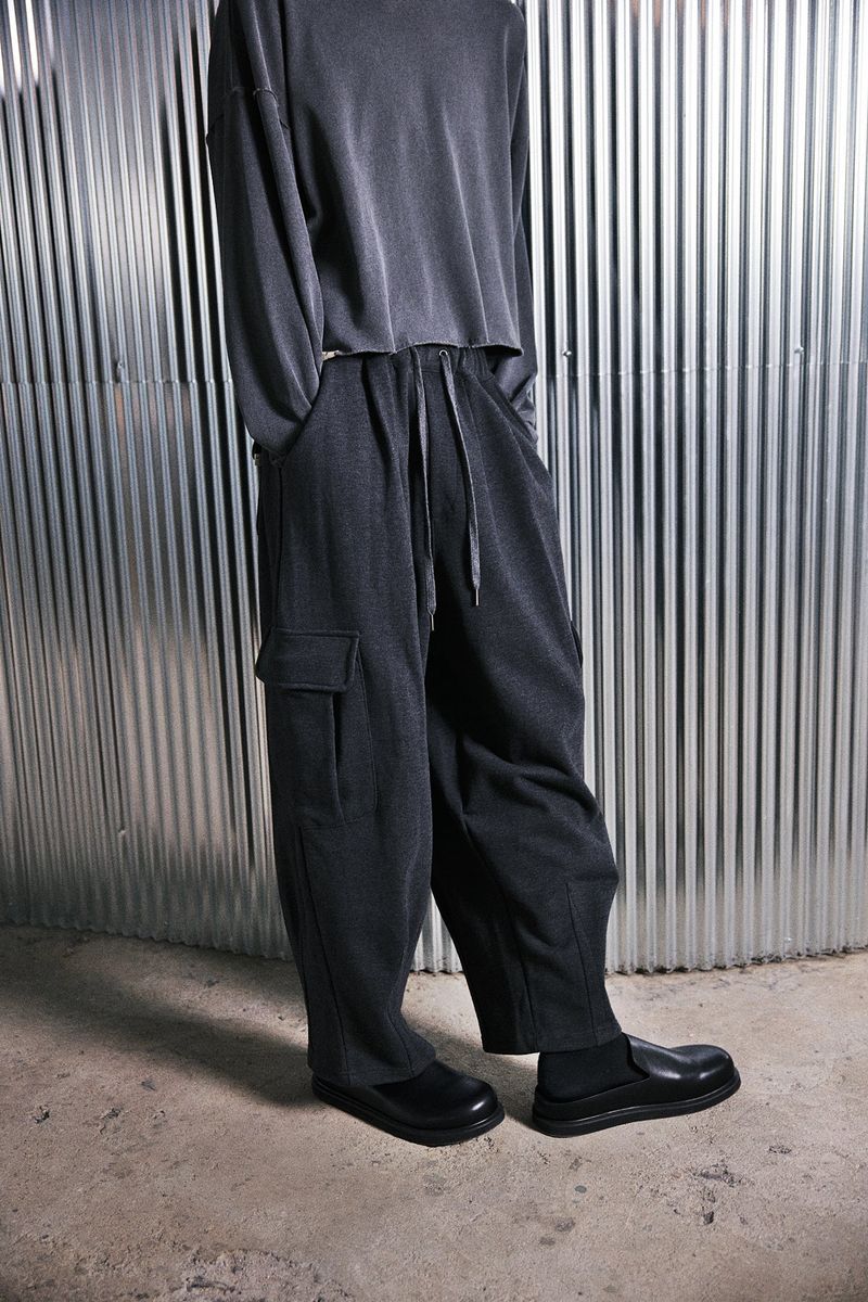 H-T CARGO BALLOON SWEAT PANTS (Charcoal)