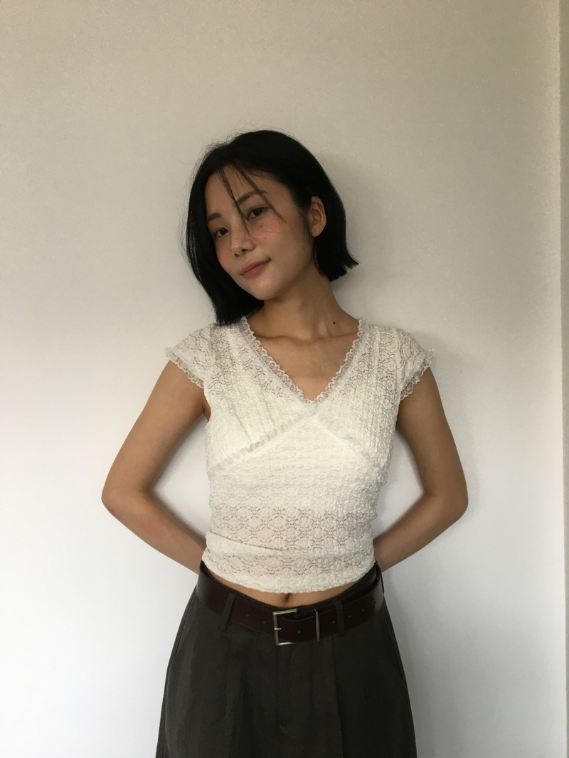 DUGGY(ダギー)の「Dolly cap sleeve t-shirt (2color) (Tops)」