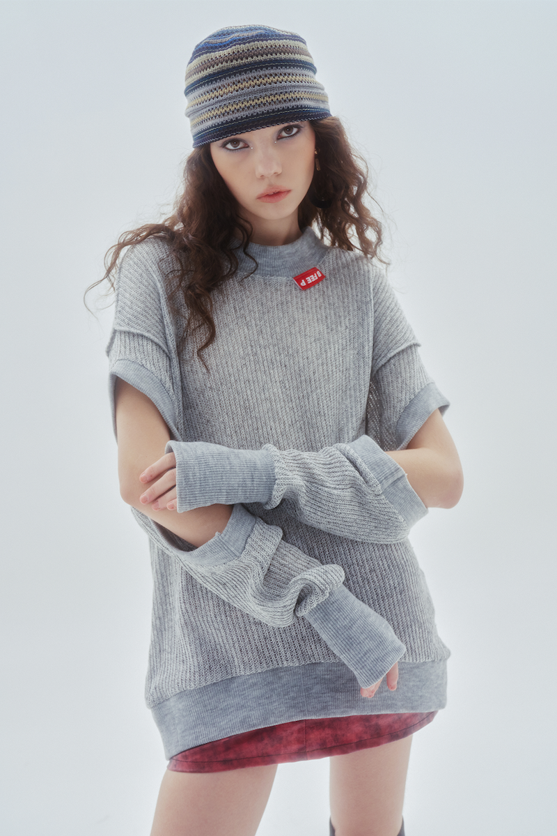 BFEEP（ビーピーピ）の「logo hole warmer knit_gray（Setup）」