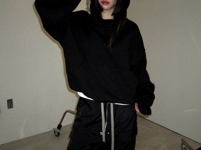 High-neck cropped hoodie