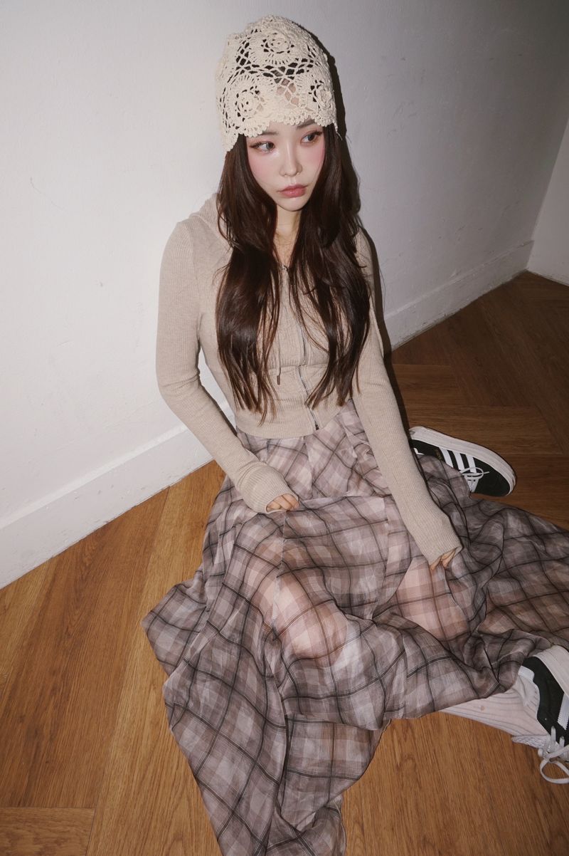 Long Check Chiffon Sharalla Skirt