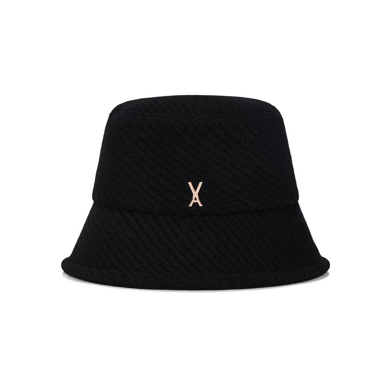 VA Stud Fleece Bonnet Hat / Black