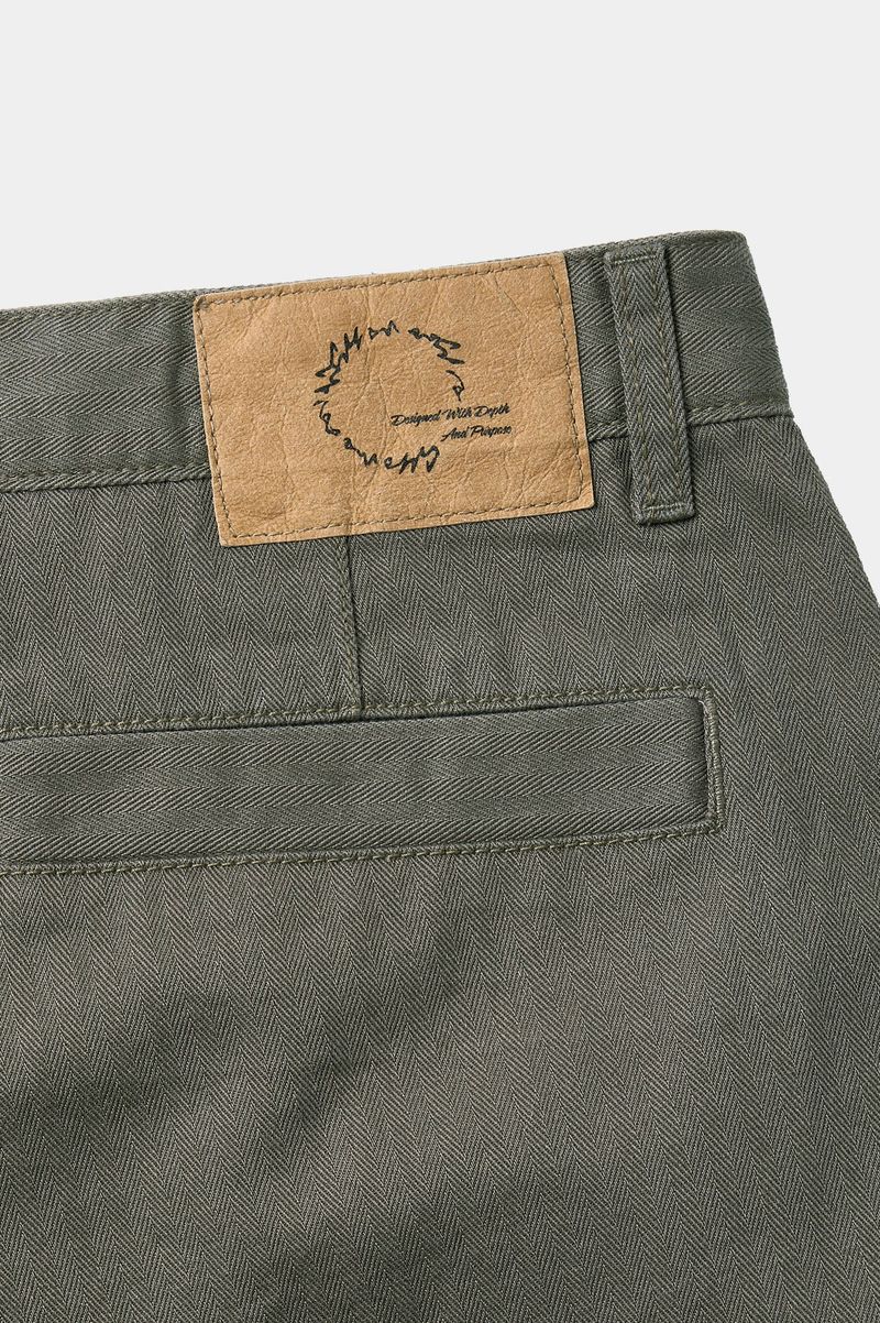 パネルドカーゴポケットヘリンボーンツイルショーツ (Washed Khaki)