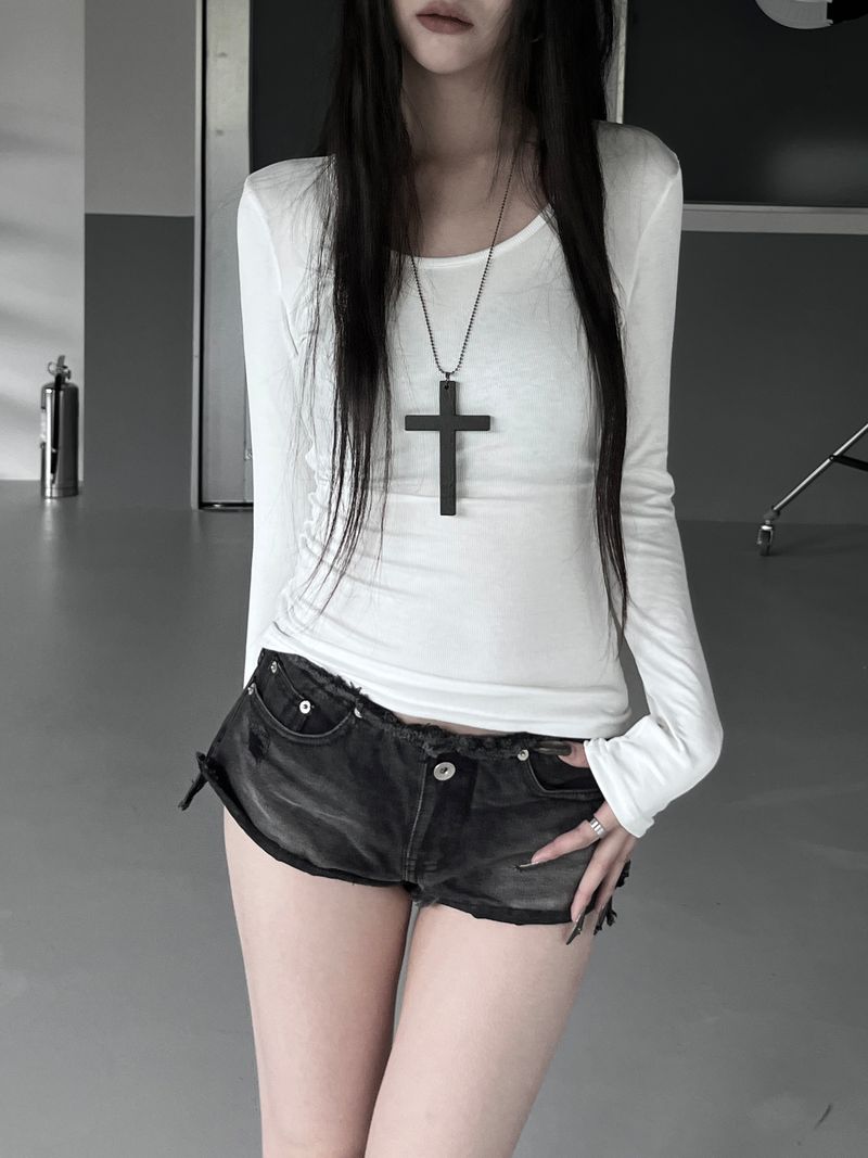 URBAN UNIQUE(アーバンユニーク)の「line slim fit daily layered T (3color)(Tops)」