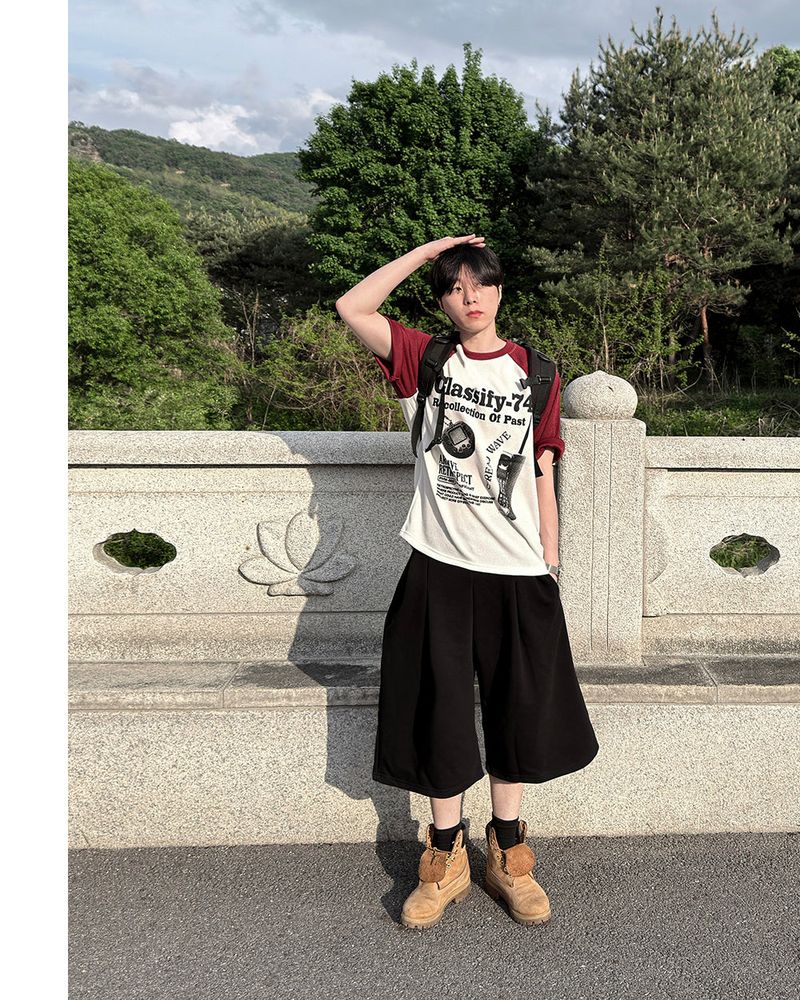 Ragiv Graphic Raglan Knit Short Sleeve