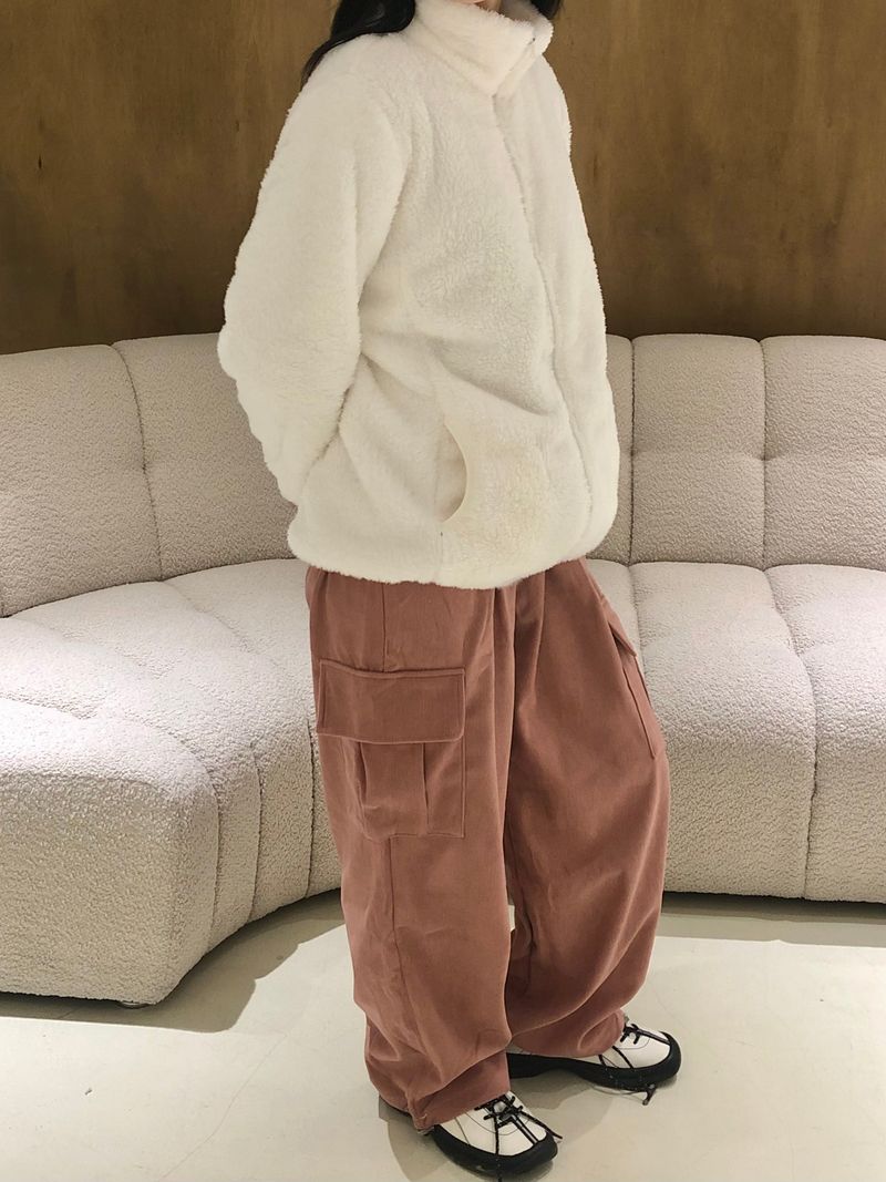 Fluffy fleece zip-up jacket