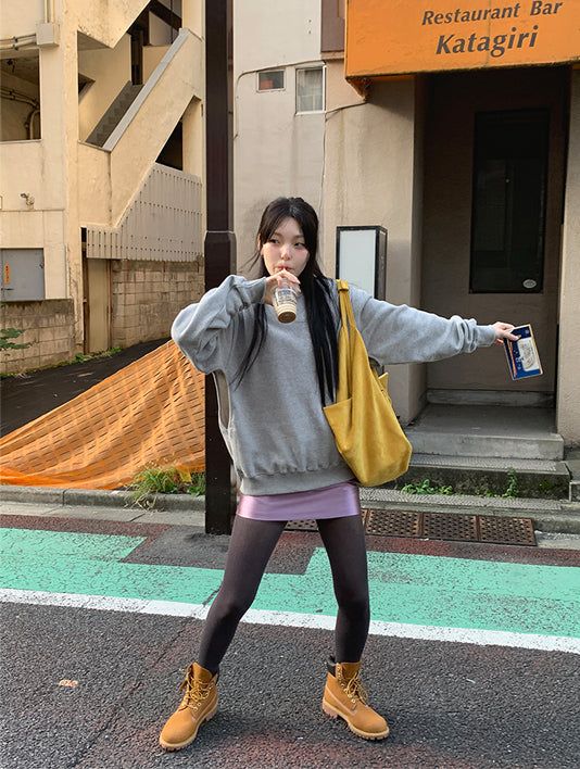 CIRCLE HOLE SWEAT SHIRT (3C)
