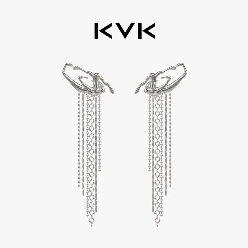 KVK（ケーブイケー）の「KVK スパイダー シリーズスペシャルシェイプシルクタッセルピアス（アクセサリー）」