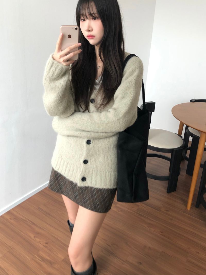 Edin Checkered Mini Skirt (2 colors)