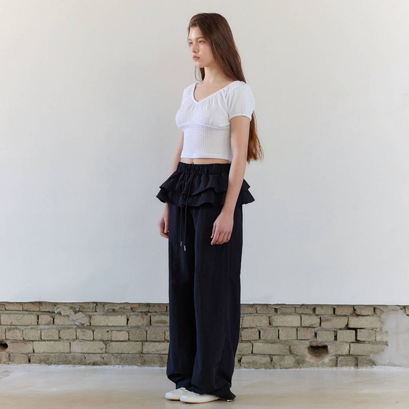 MOIFAIRE(モイフェア)の「FRILL LAYERED PANTS / BLACK(Pants)」