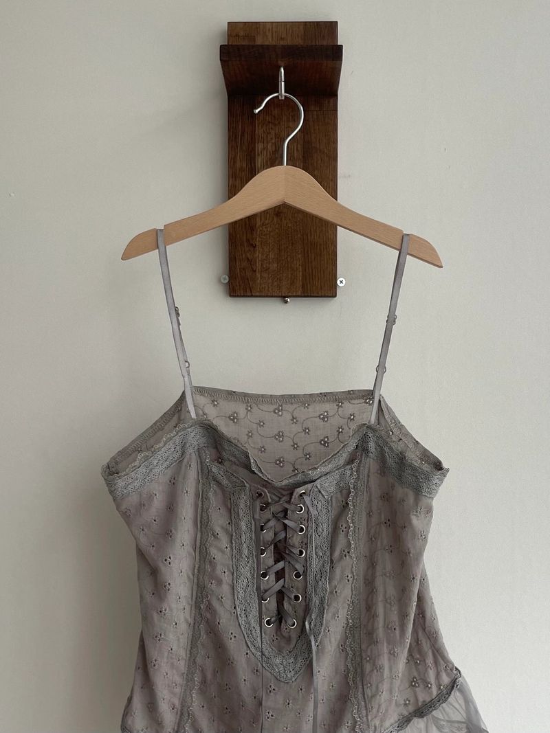youin vintage sleeve