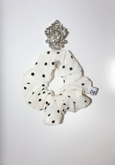 SATIN DOT SCRUNCHIE - WHITE