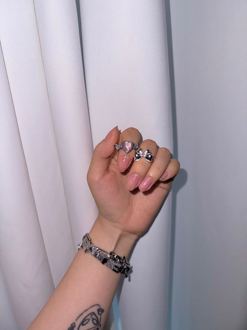 Silver belt bracelet