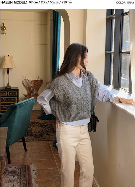 Cable V-neck Cashmere Knit Vest (4color)