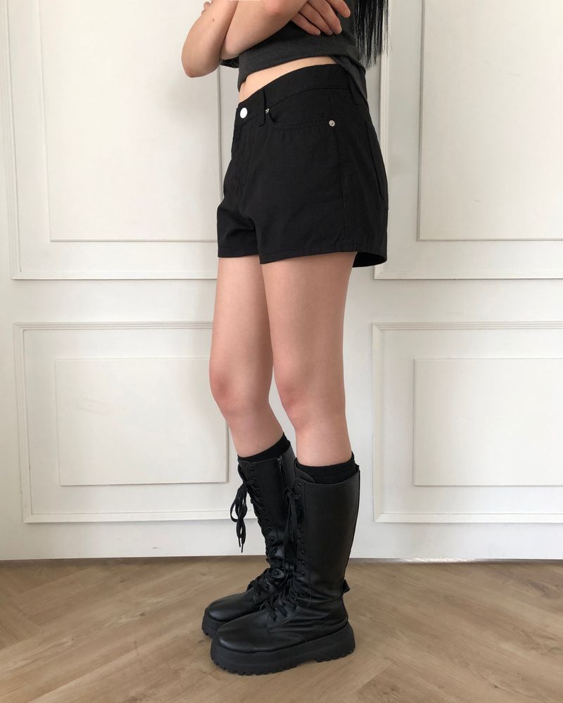 Henik Cotton Shorts