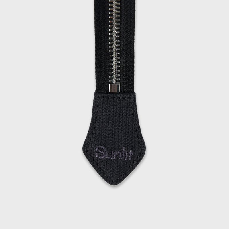 Buckle Cross Bag (Dot Black)