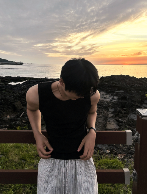 COSYHARU(コシハル)の「Muscle Fit Ribbed Tank Top with Side Stitching(Tops)」