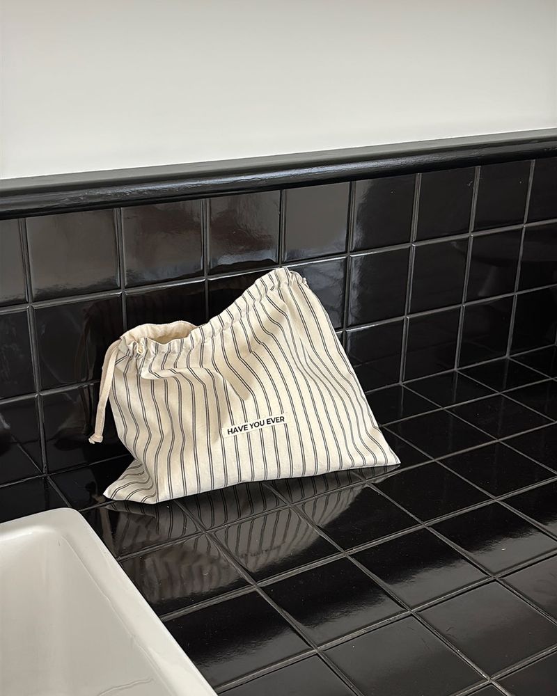 Pattern string pouch - beige stripe , M size