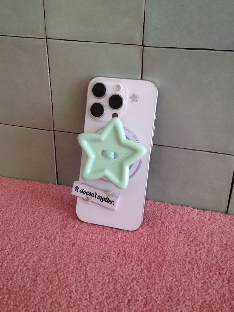Green apple candy button tok, Mag safe